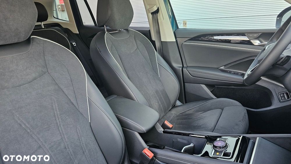 Volkswagen Tiguan - 36