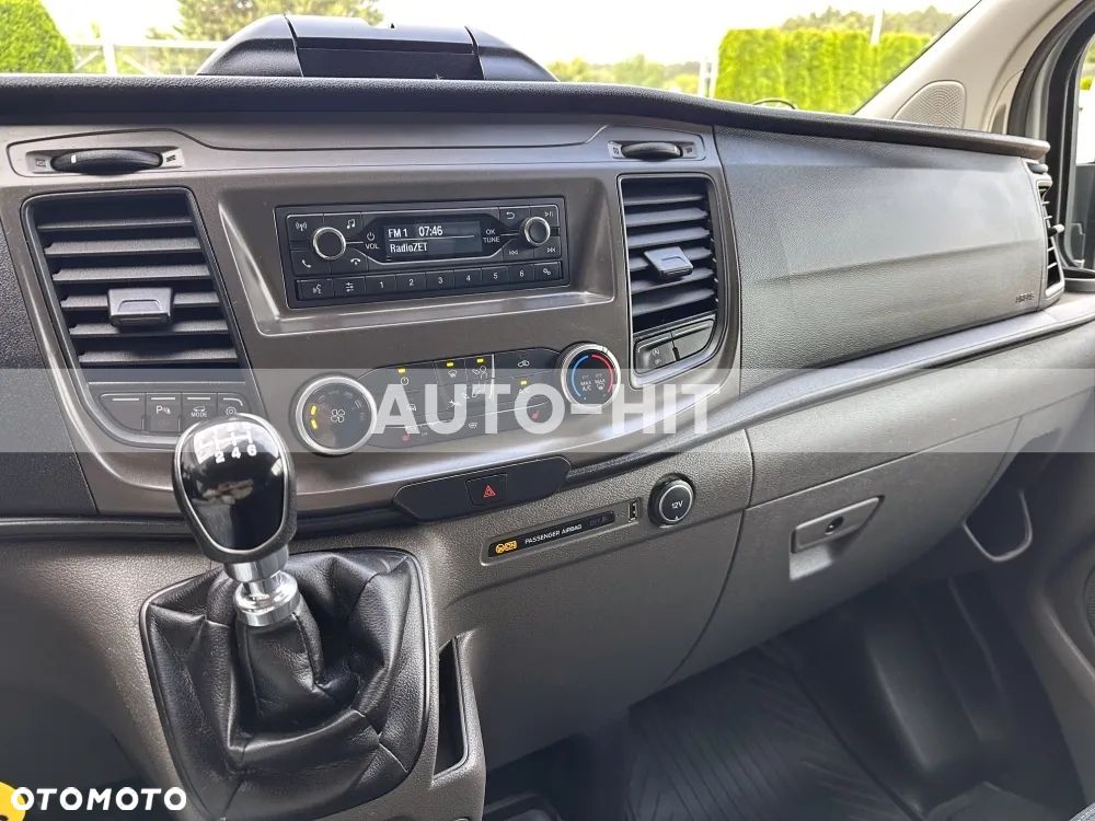 Ford Transit - 24