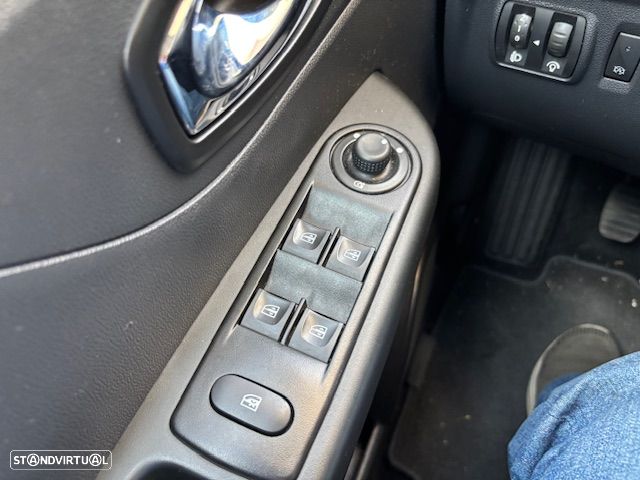 Renault Captur (ENERGY) TCe 90 LIMITED - 26