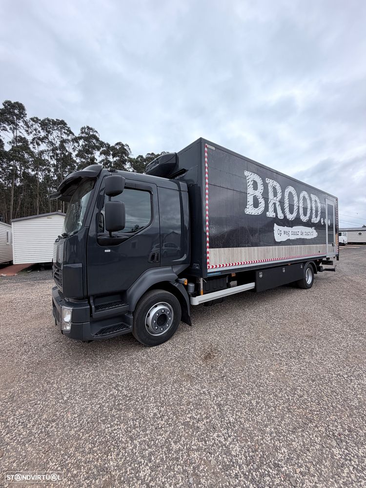 Volvo FL 240.12 11990 TONELADAS COM PLATAFORMA CAIXA - 1