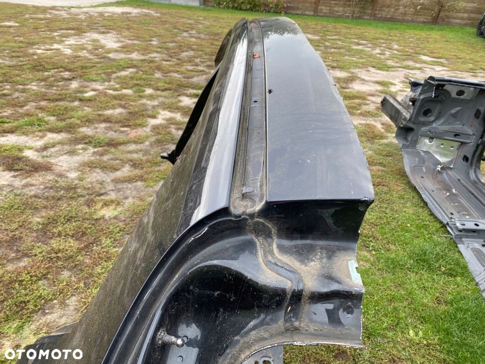 MERCEDES gla 156 slupek prog prawy lewy caly bok kolor 191 - 6