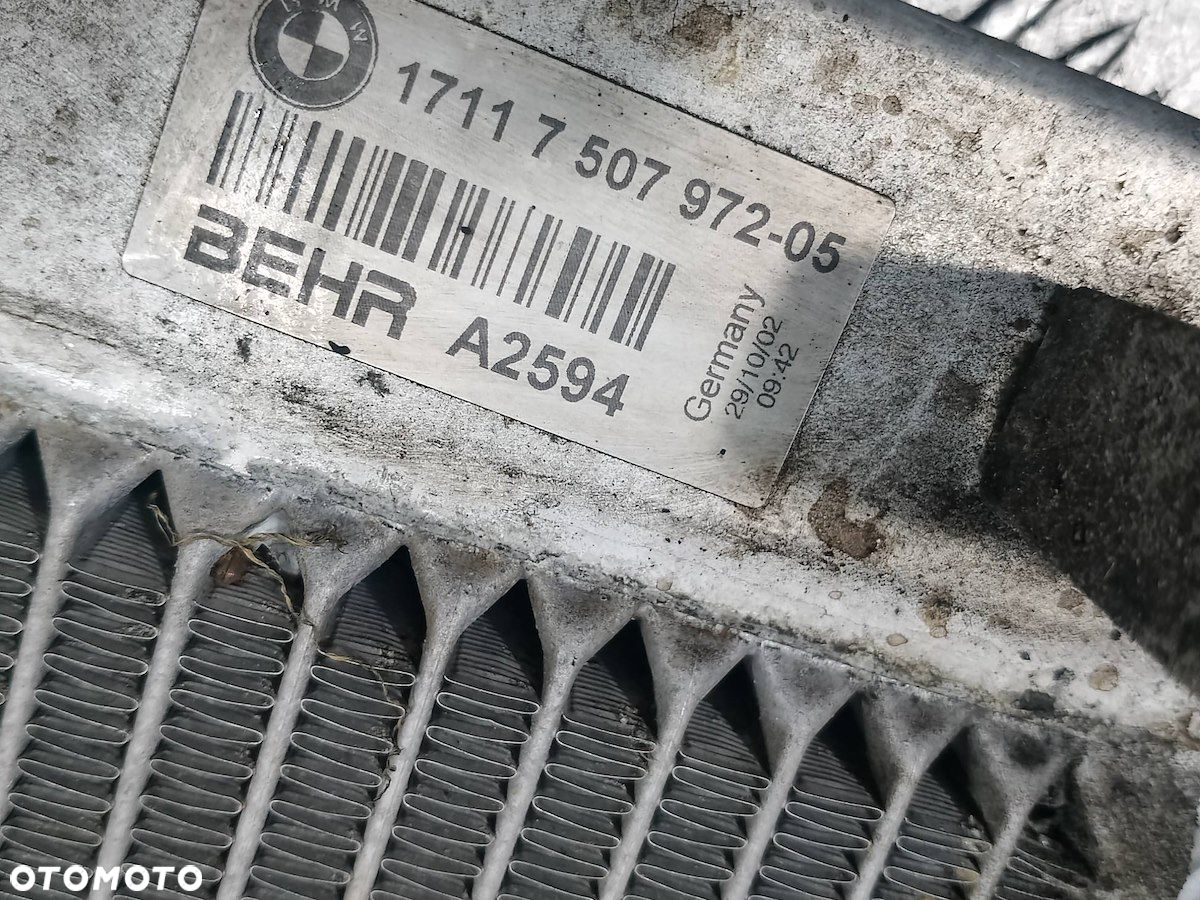 CHŁODNICA WODY AUTOMAT BMW E65 17117507972-05 3.5 V8 - 5