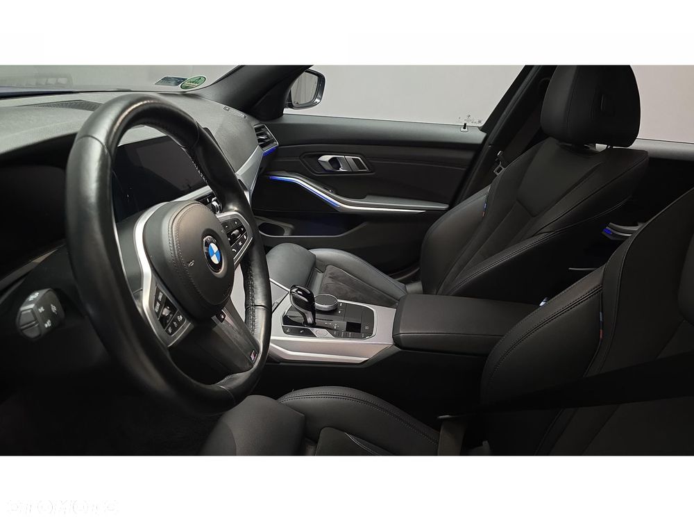 BMW Seria 3 - 30