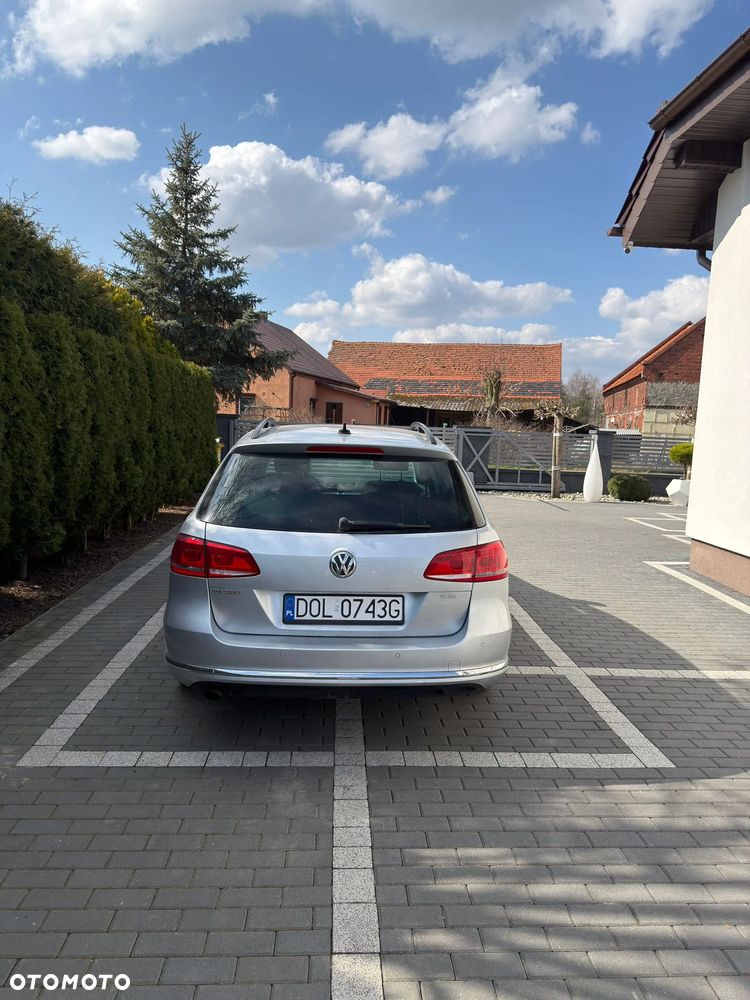 Volkswagen Passat - 5