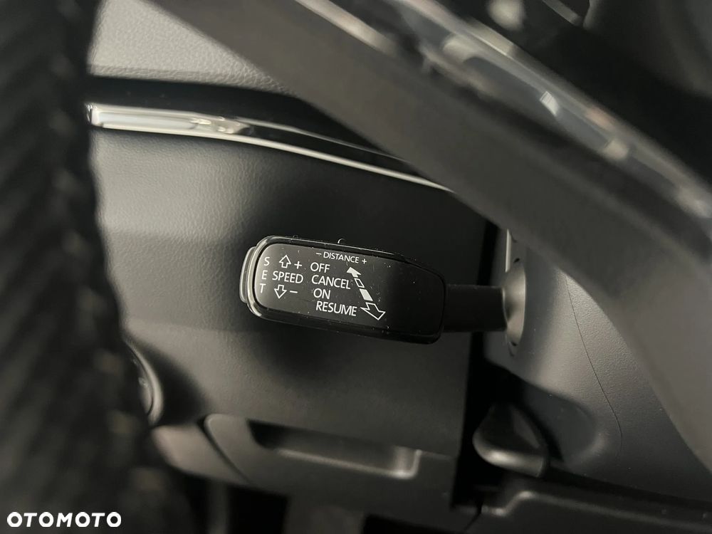 Skoda Karoq 1.5 TSI ACT 4x2 Sportline DSG - 22