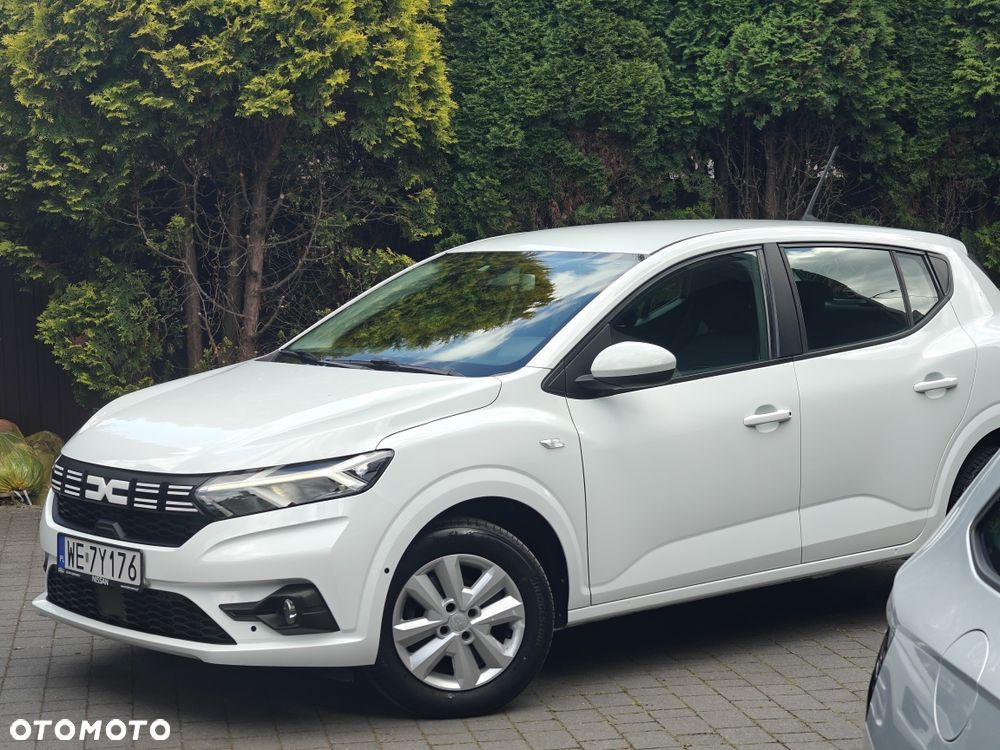 Dacia Sandero - 8