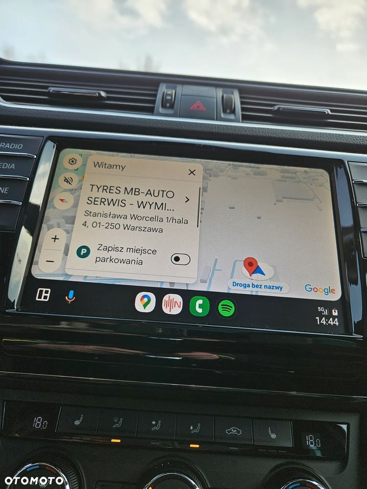 Skoda Superb 2.0 TDI SCR 4x4 Sportline DSG - 3