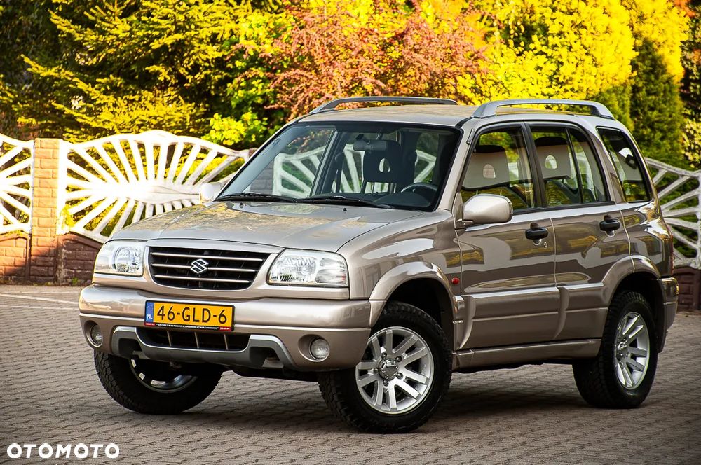 Suzuki Grand Vitara - 26