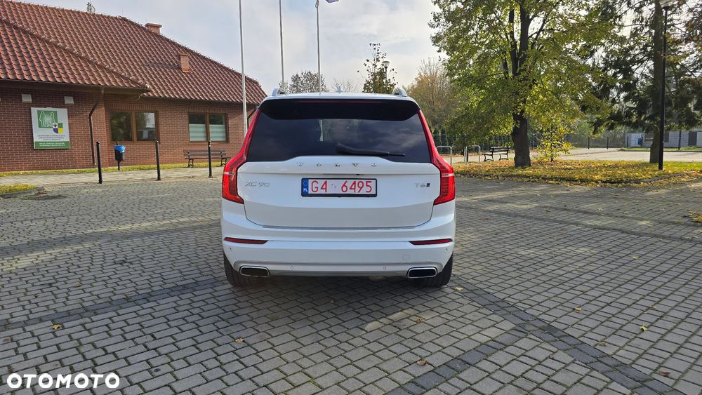 Volvo XC 90 T6 AWD Momentum 7os - 22