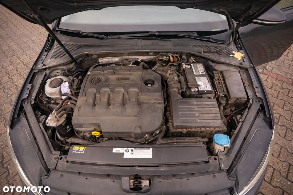 Volkswagen Golf VII 1.6 TDI BMT Comfortline DSG - 37