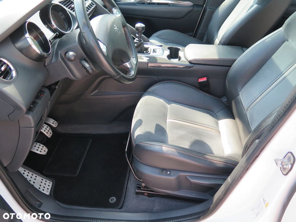 Peugeot 3008 HDi FAP 115 Napapijri - 22