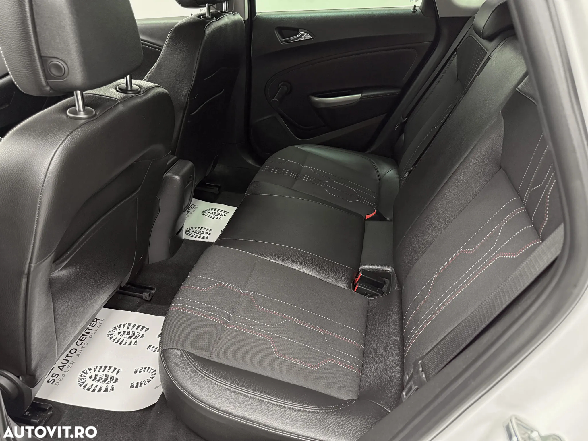 Opel Astra 1.7 CDTI DPF ecoFLEX Start/Stop 114g 150 Jahre - 17