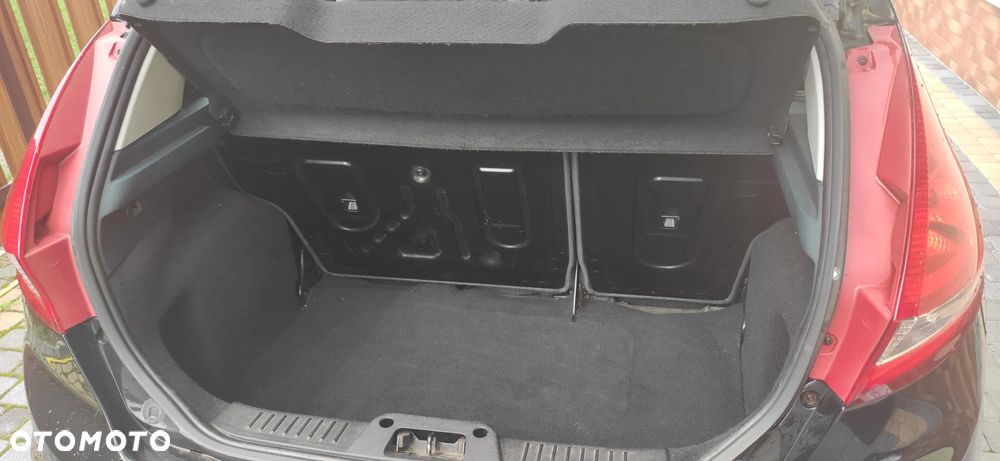 Ford Fiesta - 17