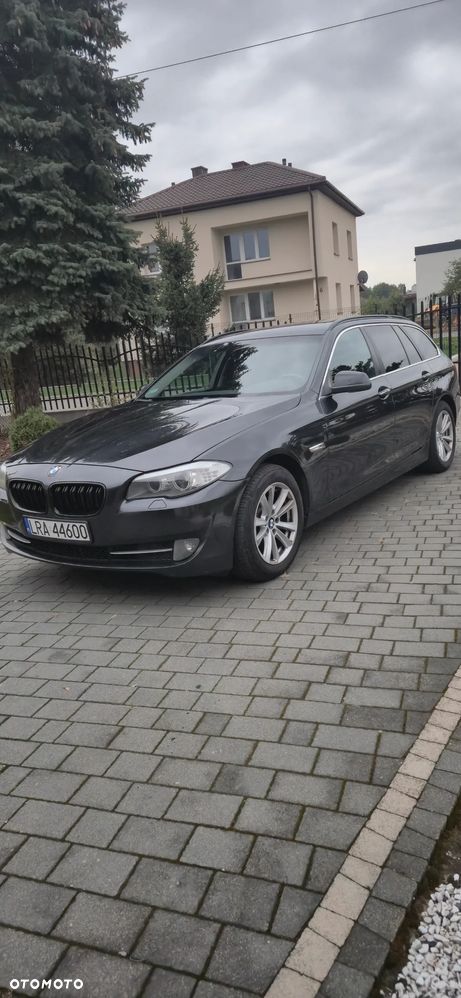 BMW Seria 5 520d - 4
