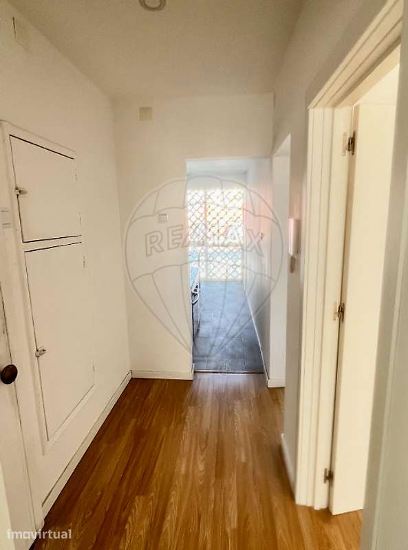 Apartamento T1 para arrendamento - Grande imagem: 3/23