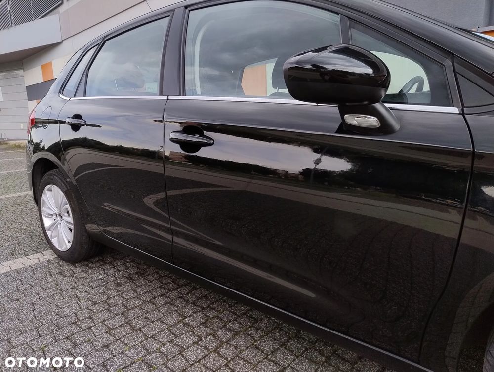 Citroën C4 VTi 95 Attraction - 32