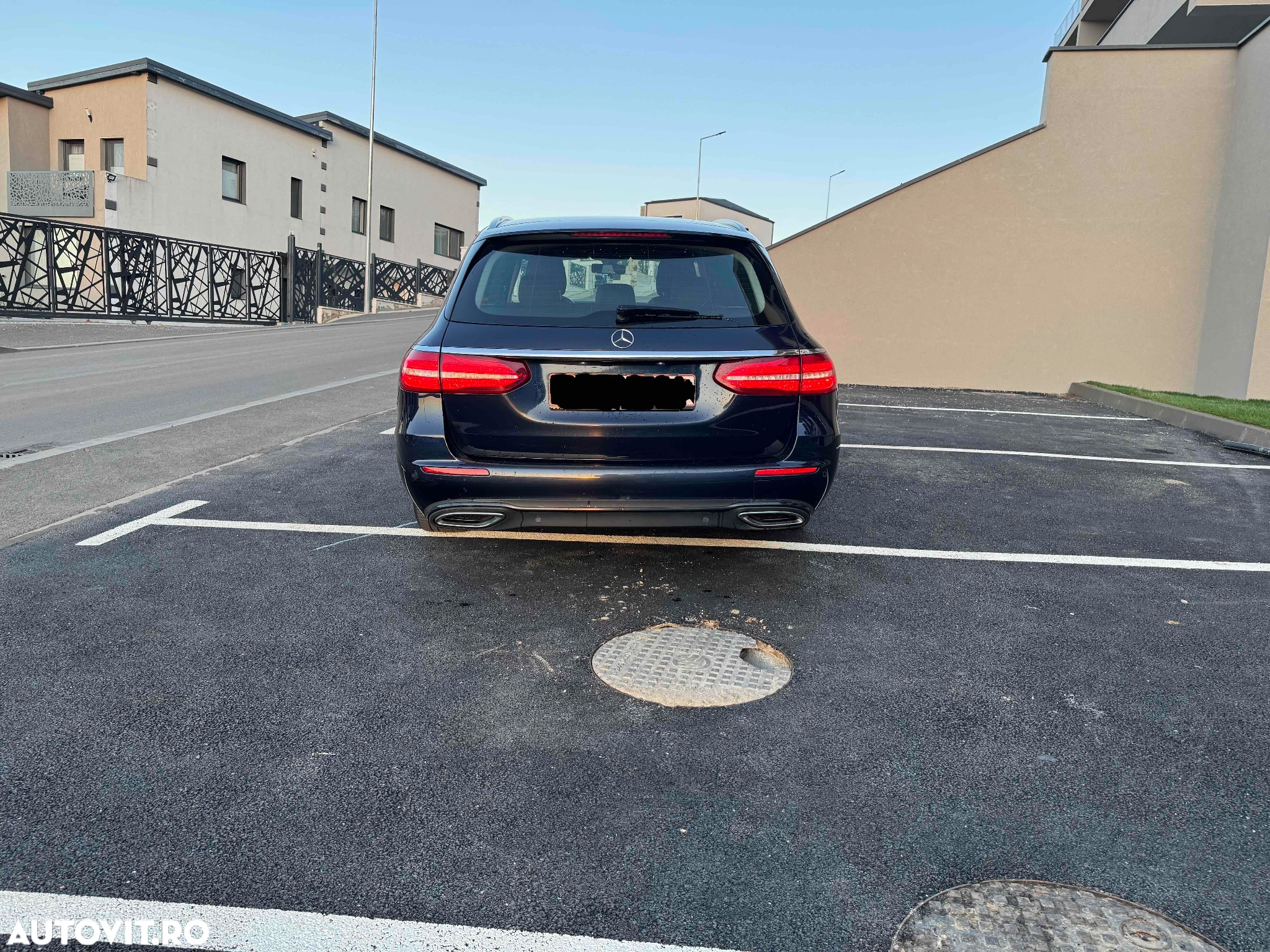 Mercedes-Benz E 200 d T 9G-TRONIC - 7