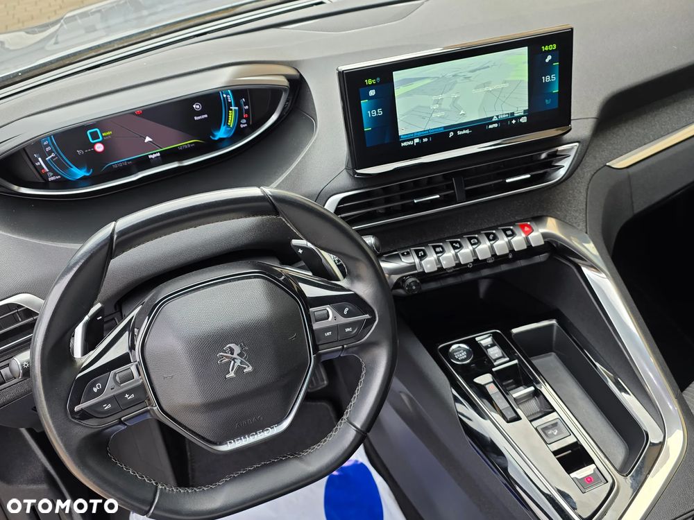 Peugeot 3008 1.6 PureTech Hybrid4 PHEV Allure S&S EAT8 - 21