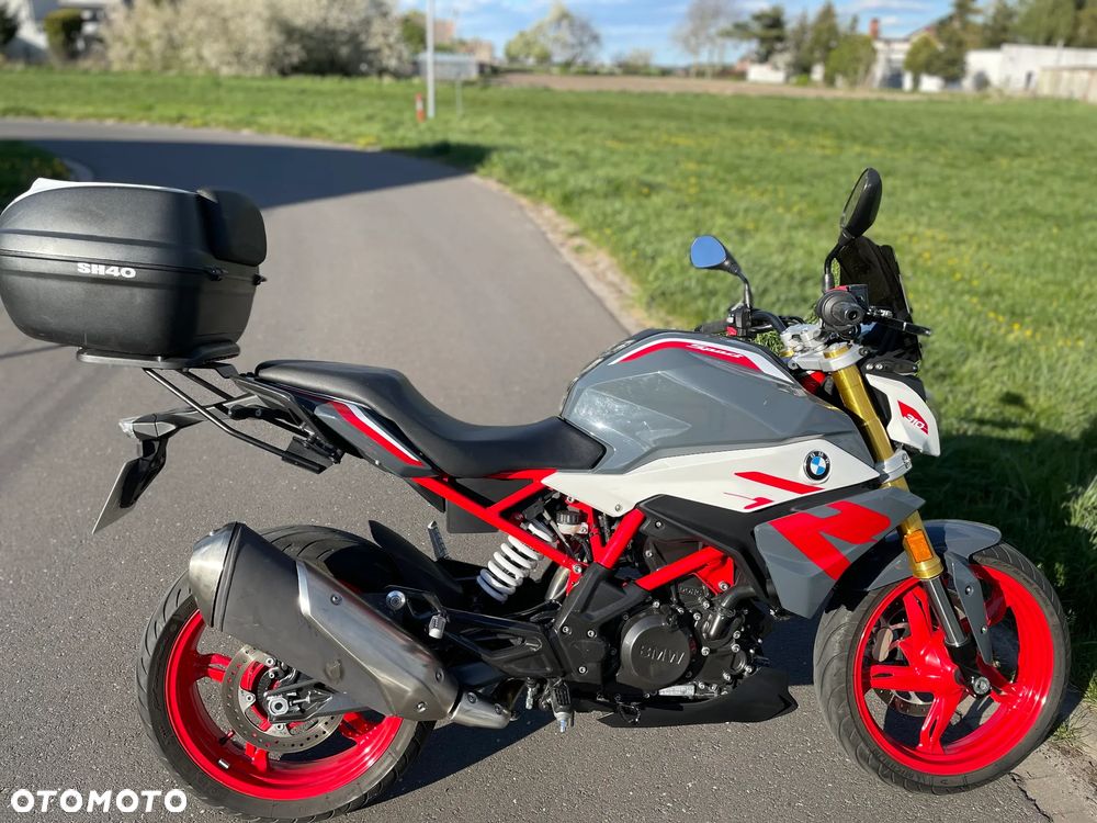 BMW G - 9
