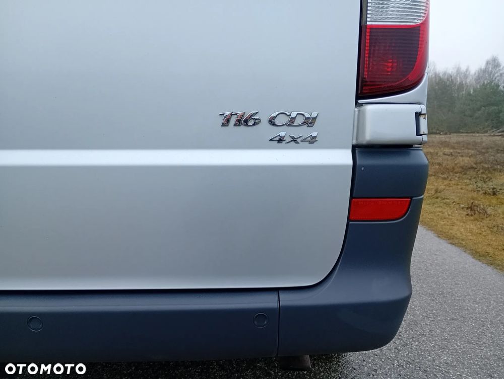 Mercedes-Benz Vito - 26