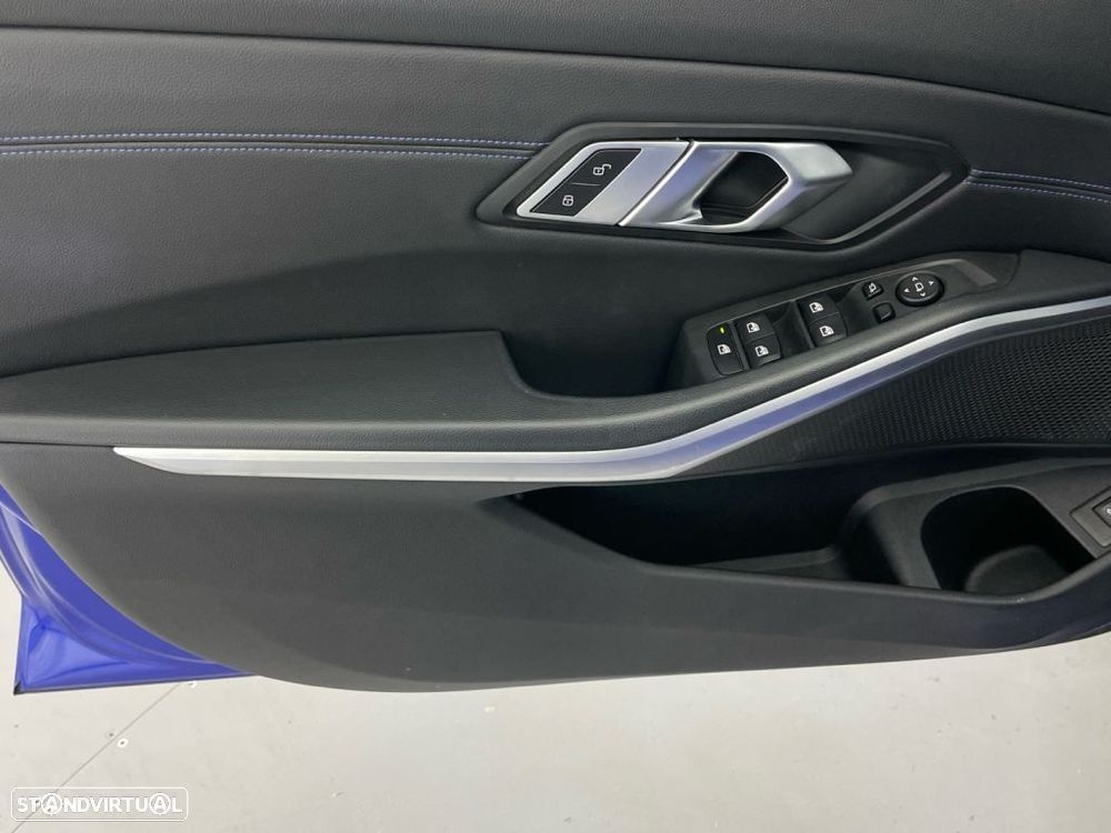 BMW 320 d Touring Pack M Auto - 18