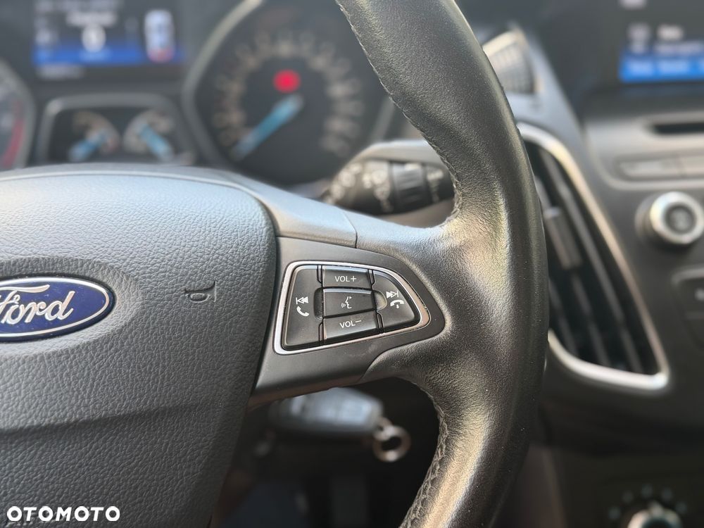 Ford Focus 1.6 SYNC Edition - 12