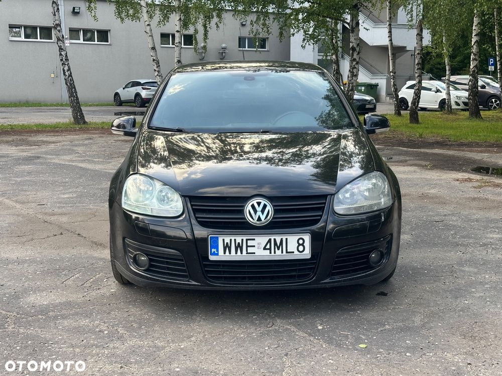 Volkswagen Golf 2.0 TDI DPF GT - 18