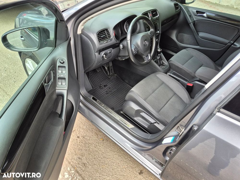 Volkswagen Golf 2.0 TDI DPF Comfortline - 5