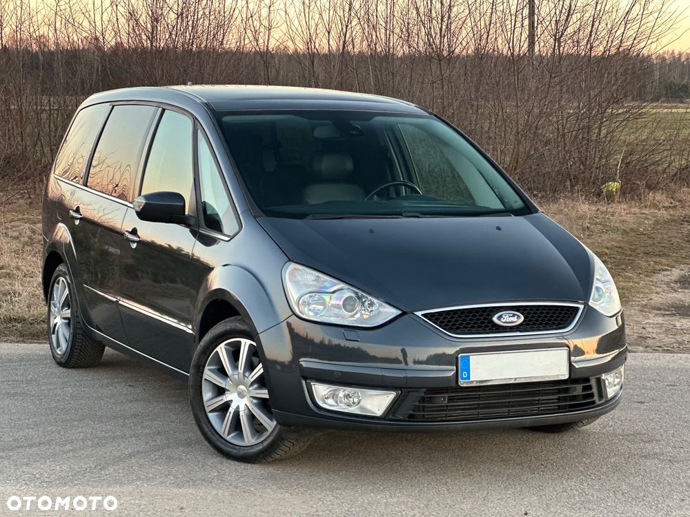 Ford Galaxy - 12