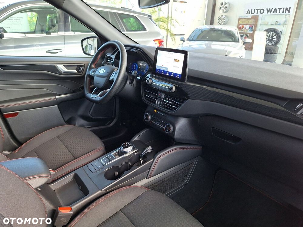 Ford Kuga 2.5 FHEV FWD ST-Line - 14