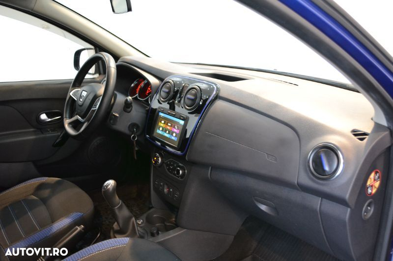Dacia Sandero Stepway - 12