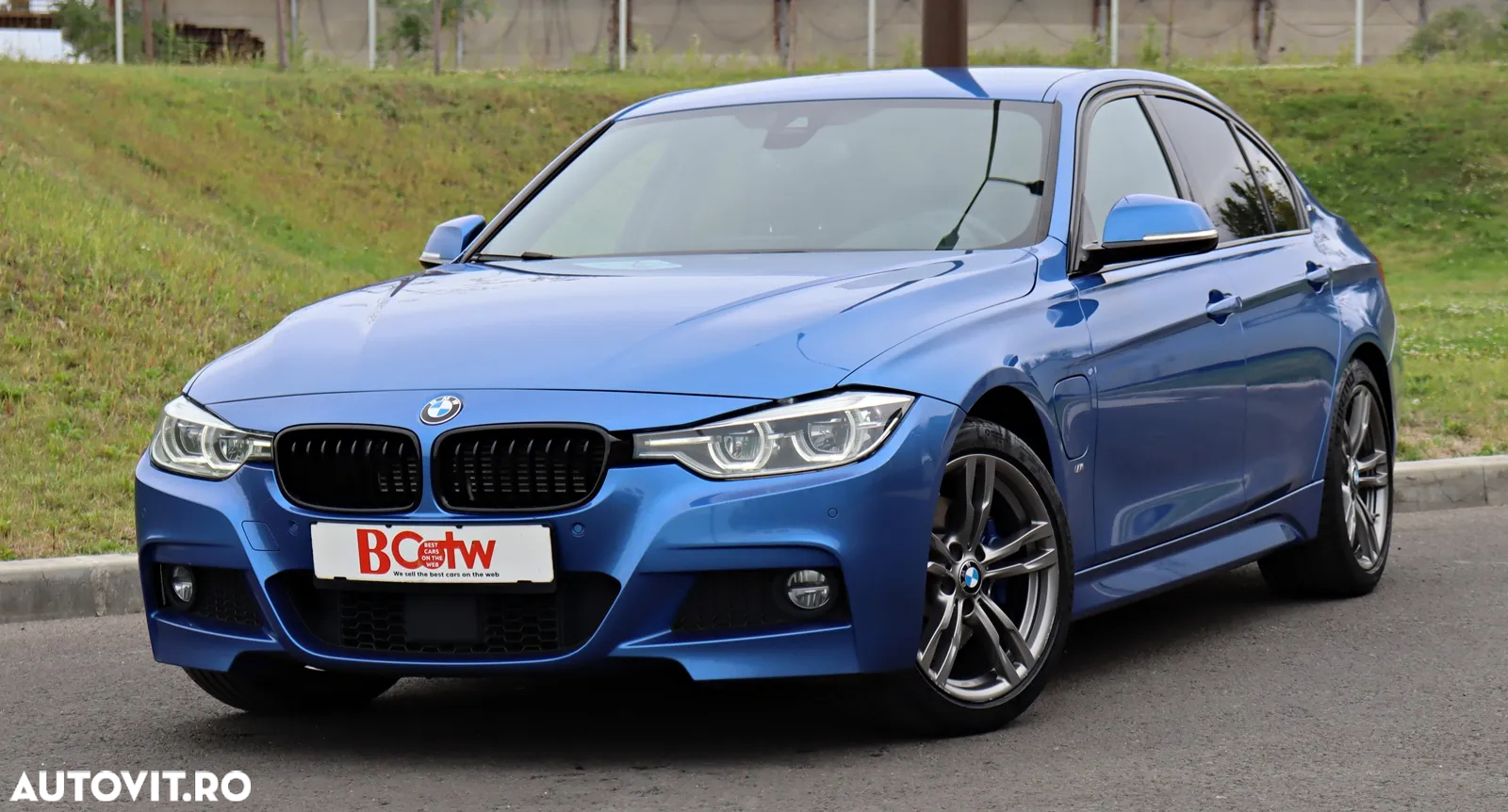 BMW Seria 3 330e iPerformance M Sport - 5