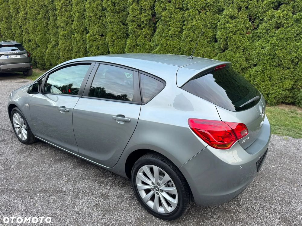 Opel Astra - 3