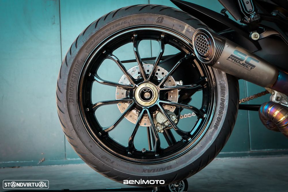 MV Agusta Turismo Veloce R - 18