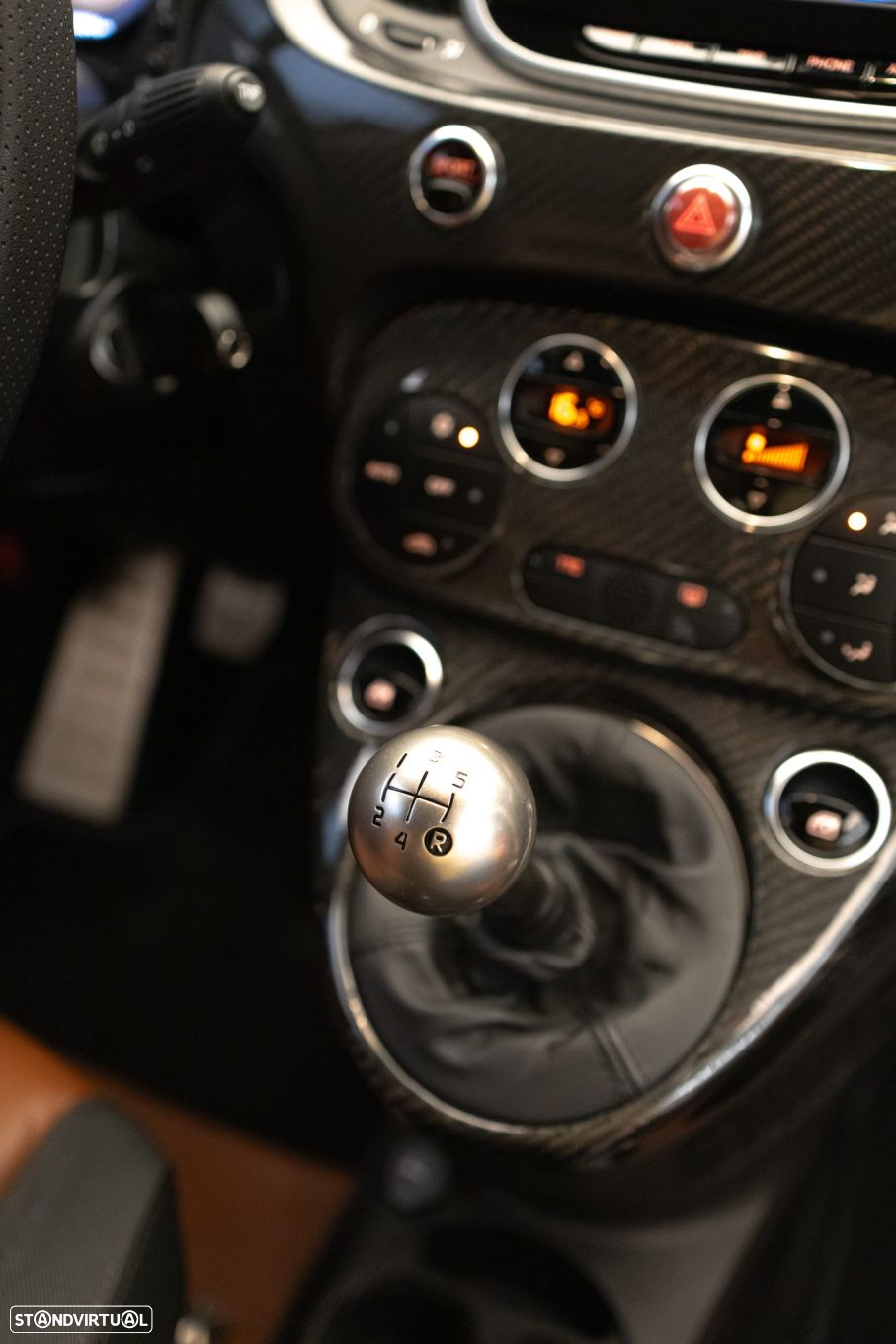 Abarth 595 1.4 T-Jet Competizione - 38
