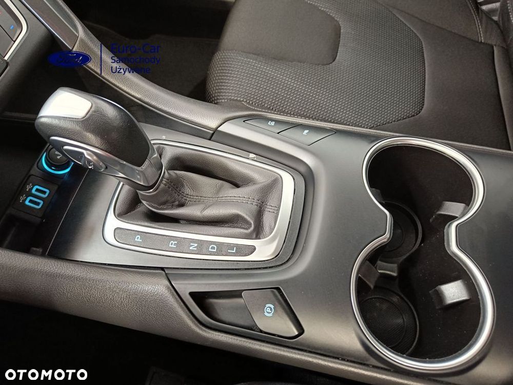 Ford Mondeo 2.0 Hybrid Titanium GPF - 23