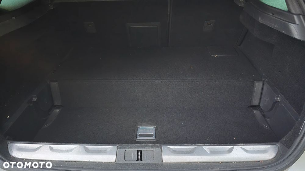 Citroën DS5 2.0 HDi Hybrid4 SoChic MCP - 33
