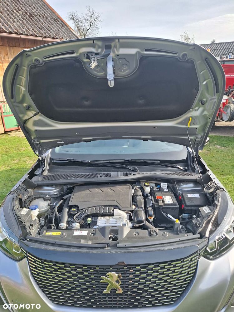 Peugeot 2008 1.2 PureTech Allure Pack S&S EAT8 - 10