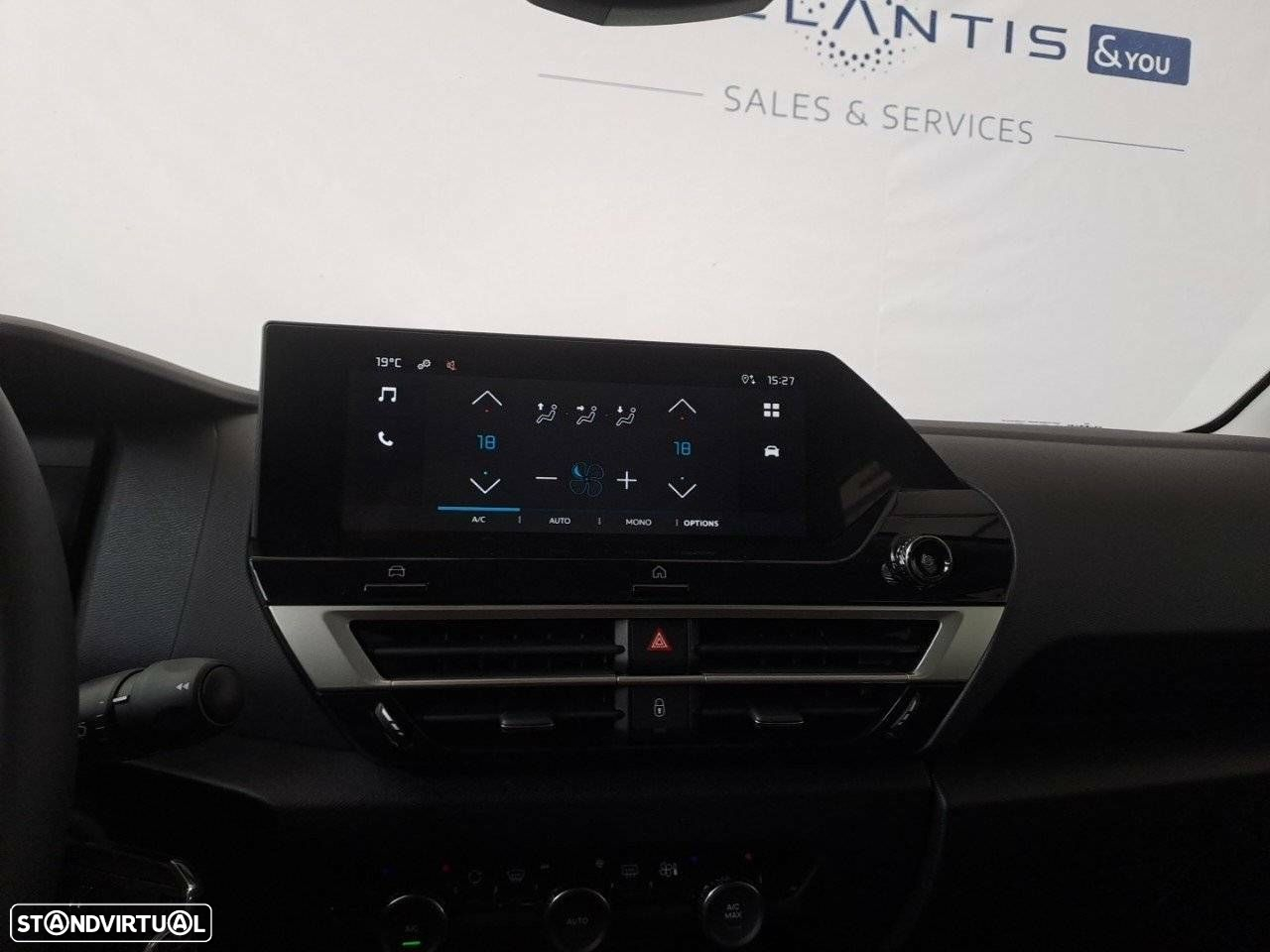Citroën C4 X 1.2 PureTech Plus EAT8 - 19