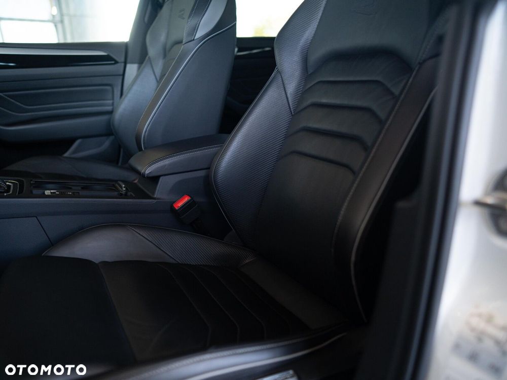 Volkswagen Arteon 2.0 TDI R-Line DSG - 11