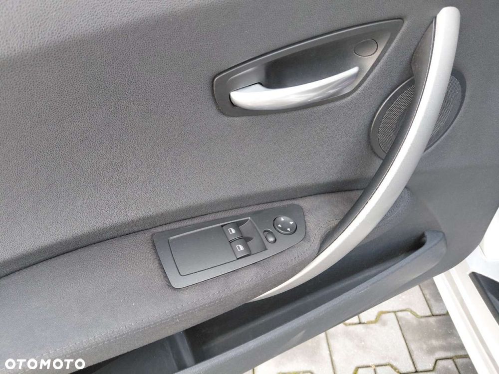 BMW Seria 1 - 10