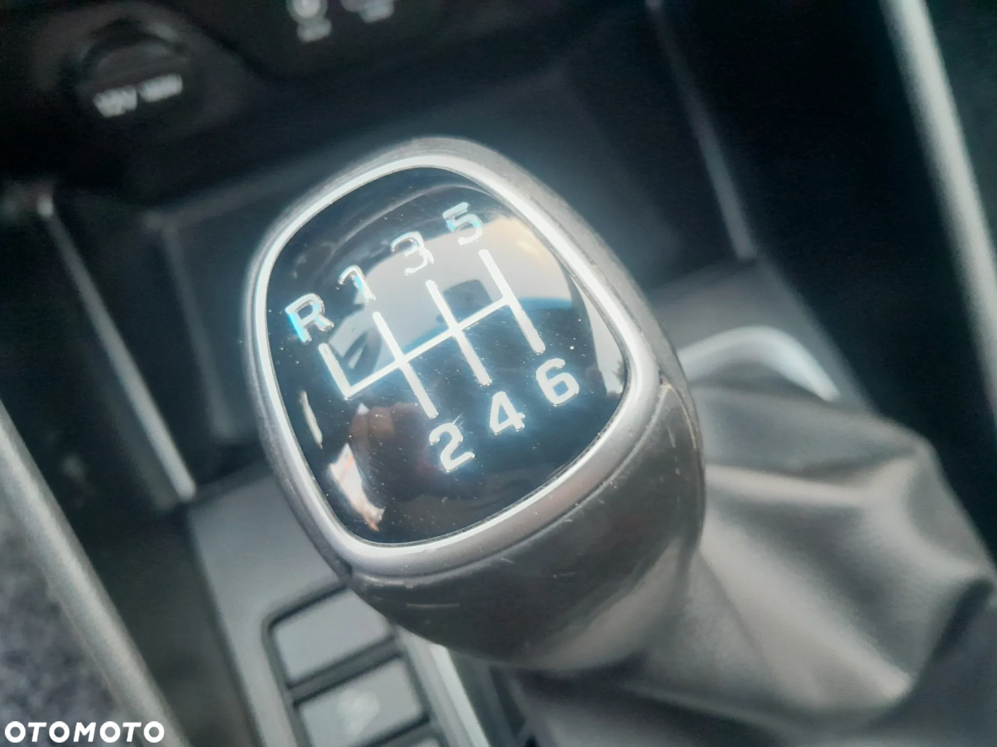 Hyundai Tucson 1.6 GDi 2WD Pure - 17