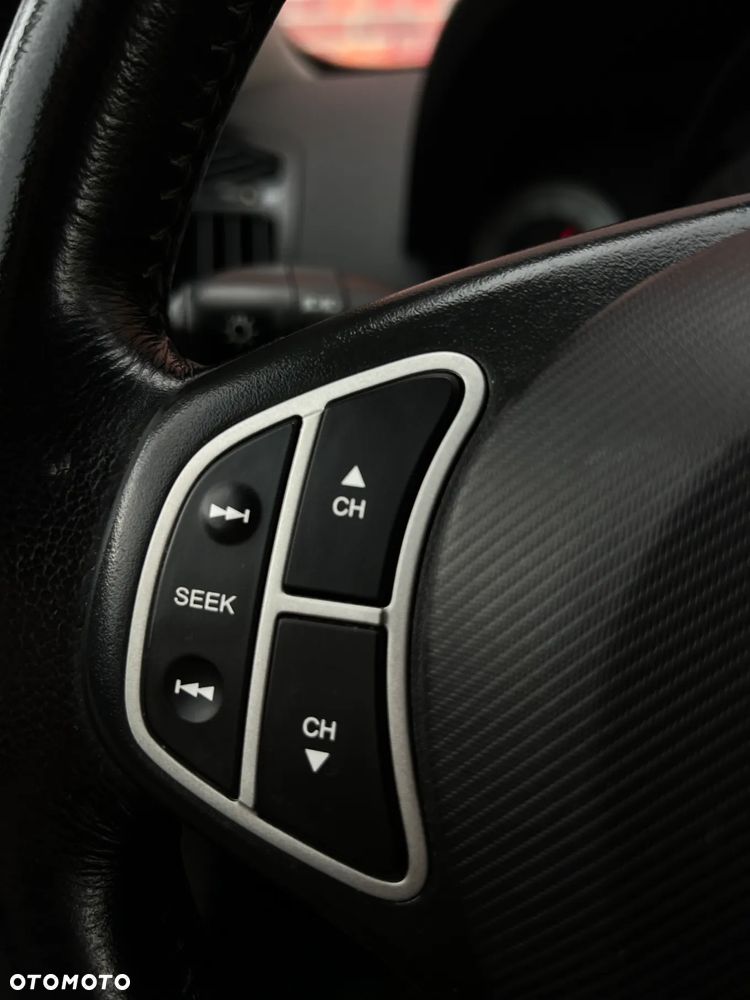 Kia Ceed - 24