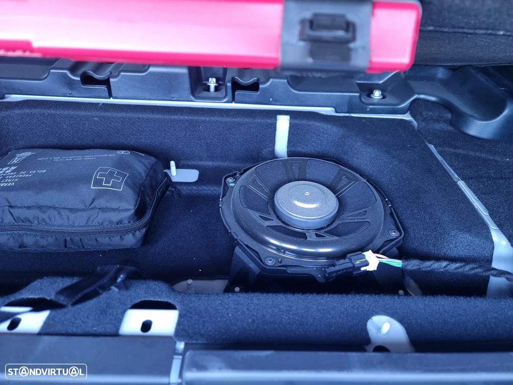 Mercedes-Benz GLB 220 d 4Matic Progressive - 40