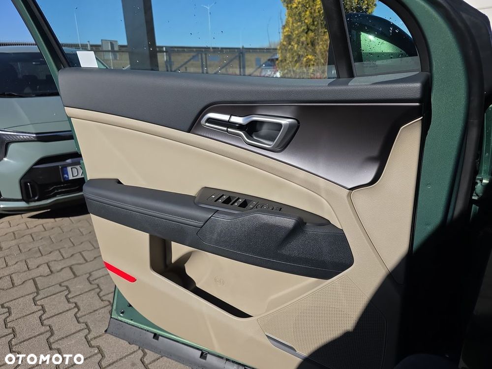 Kia Sportage - 16