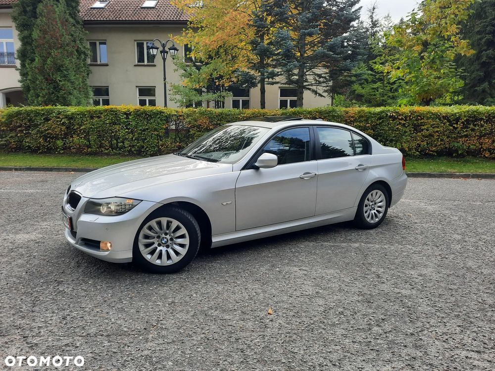 BMW Seria 3 320i Edition Exclusive - 3