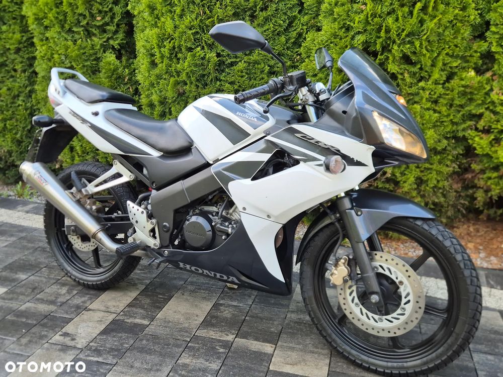 Honda CBR - 1