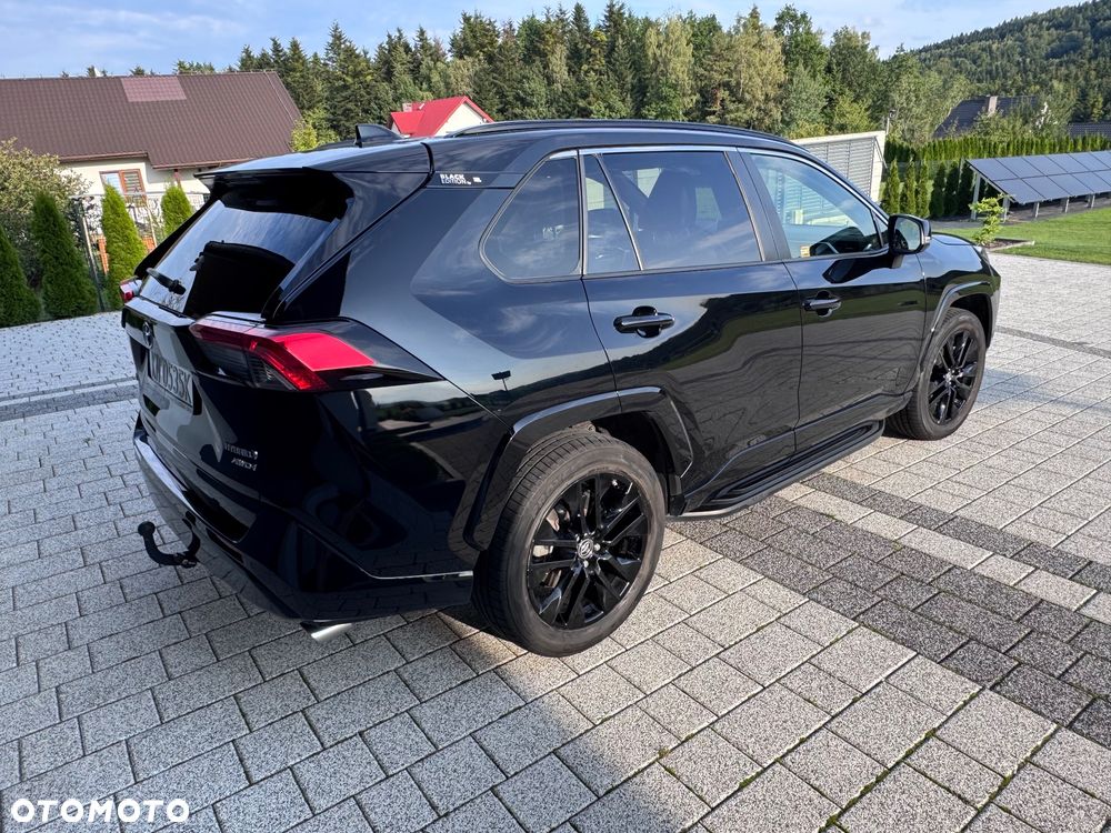 Toyota RAV4 2.5 Hybrid Black Edition by JBL 4x4 - 5