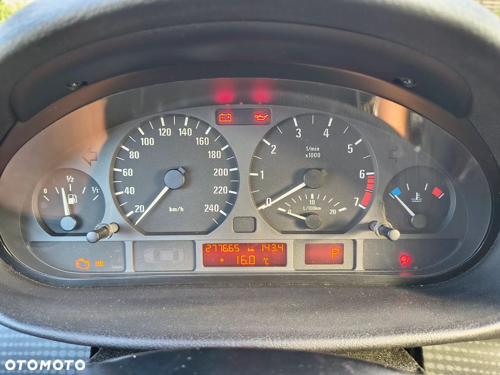 BMW Seria 3 - 15
