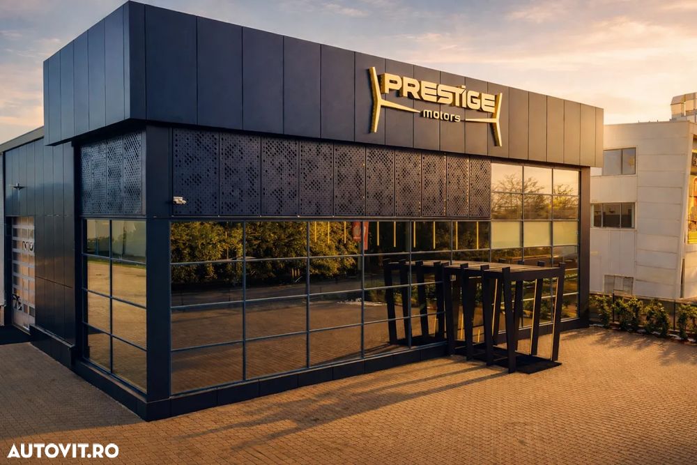 Land Rover Discovery 3.0D 250 MHEV R-Dynamic HSE - 41